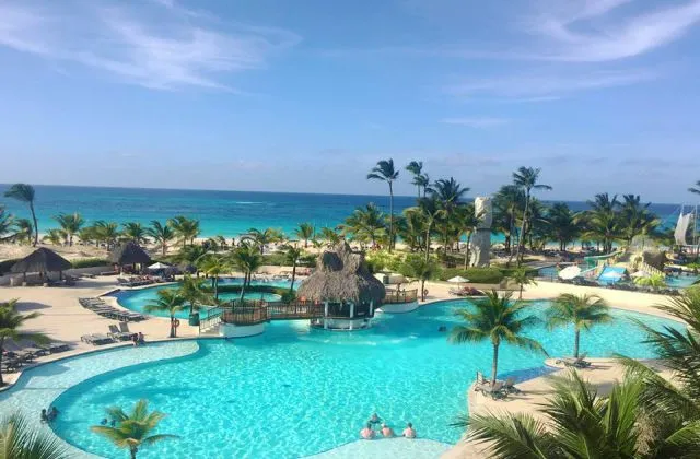 Occidental Caribe Punta Cana piscina